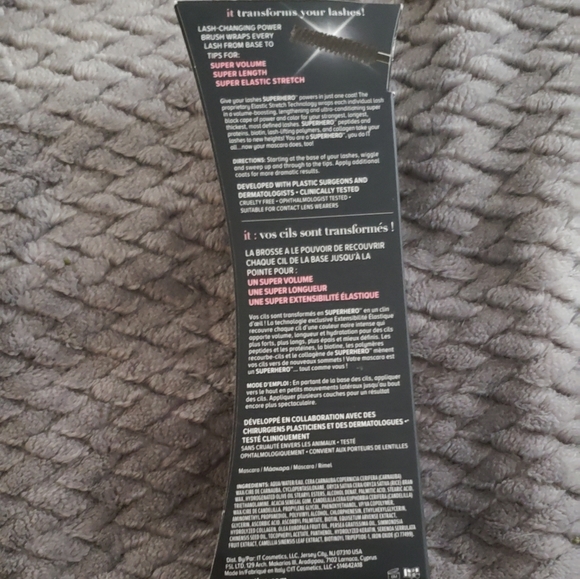 It Cosmetics Superhero Mascara - Picture 2 of 3
